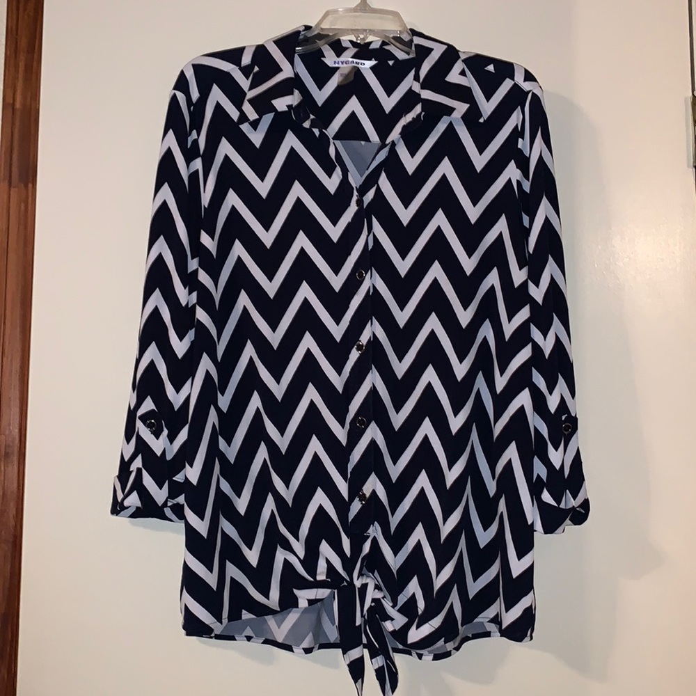 NYGARD black and white blouse with 3/4 sleeve, size 1X